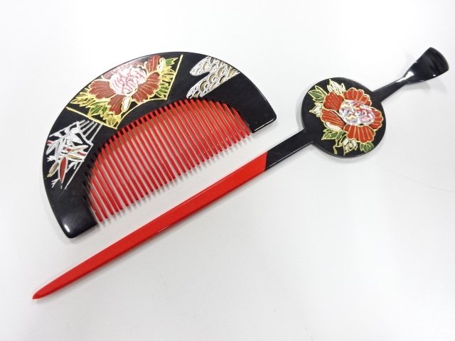 JAPANESE KIMONO / ANTIQUE COMB / SET